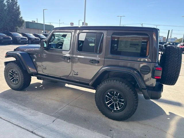 New 2027 Gray Jeep Rubicon X image 7
