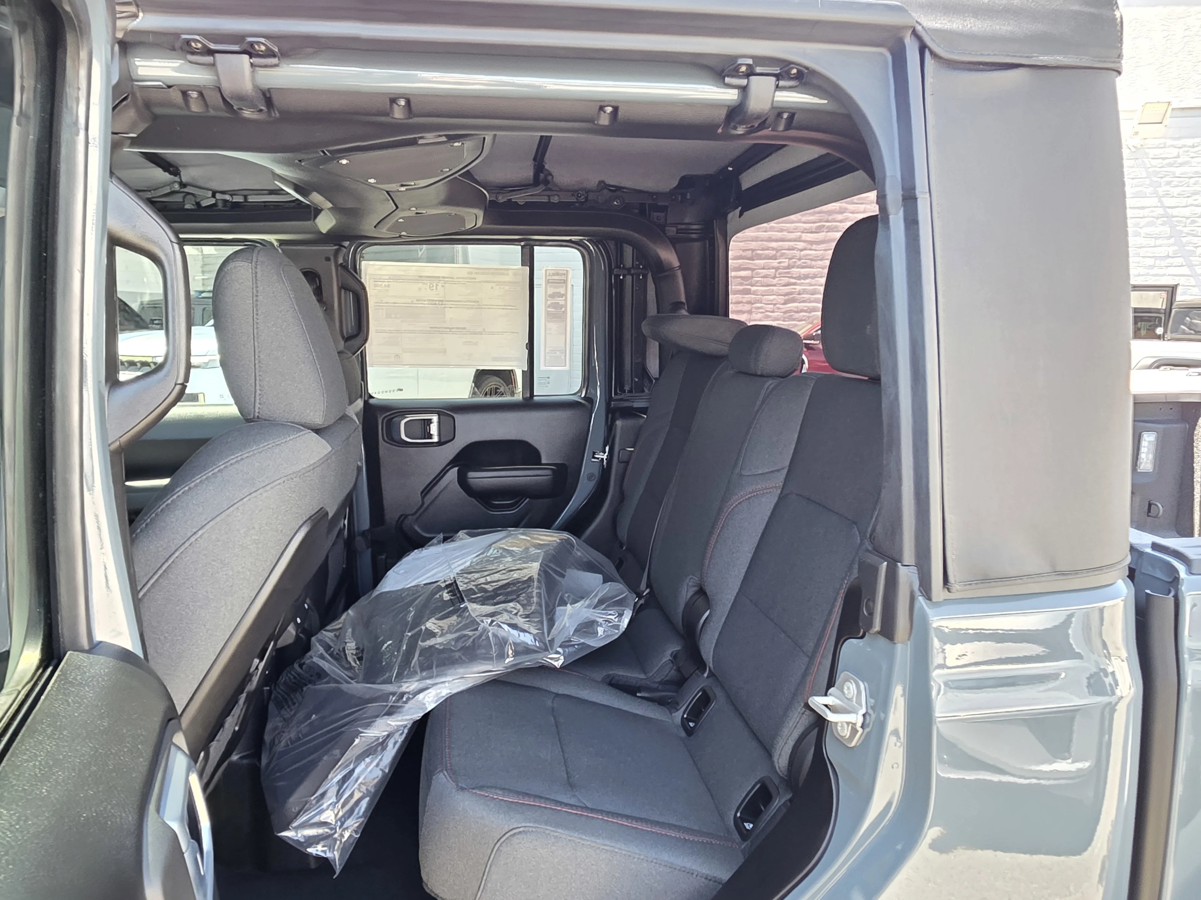 New 2026 Anvil Clearcoat Jeep Rubicon image 17