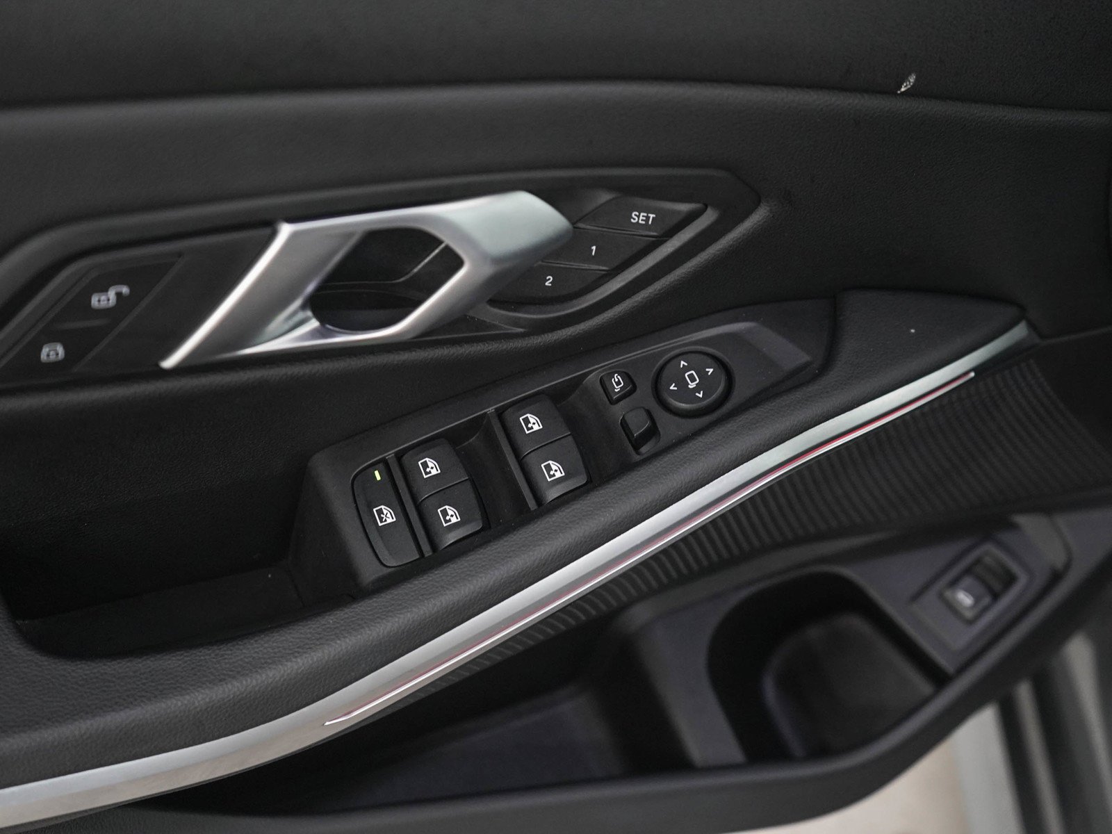 Used 2026 Skyscraper Grey Metallic BMW 330i xDrive image 19