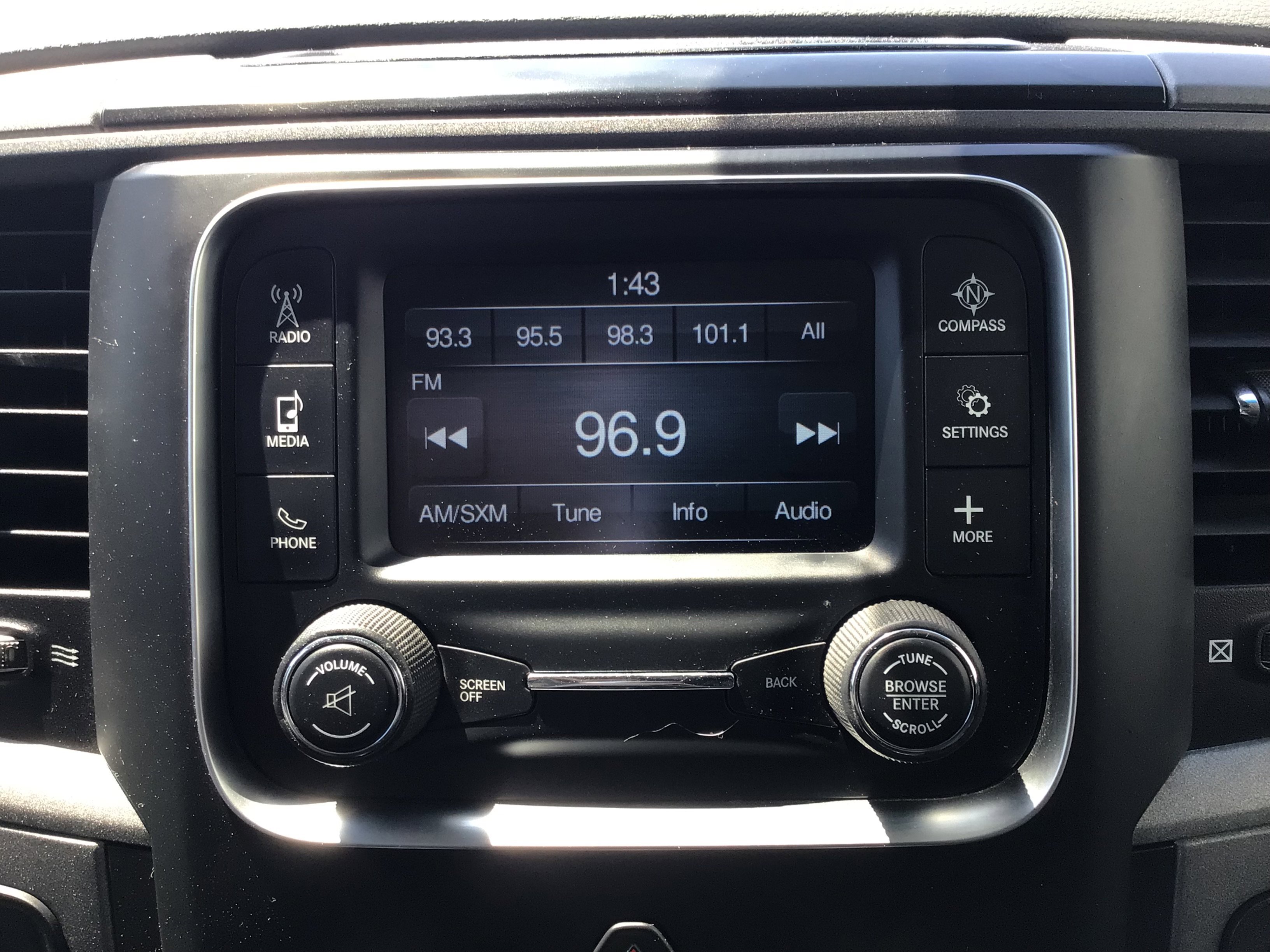Used 2016 Black Ram Tradesman image 18