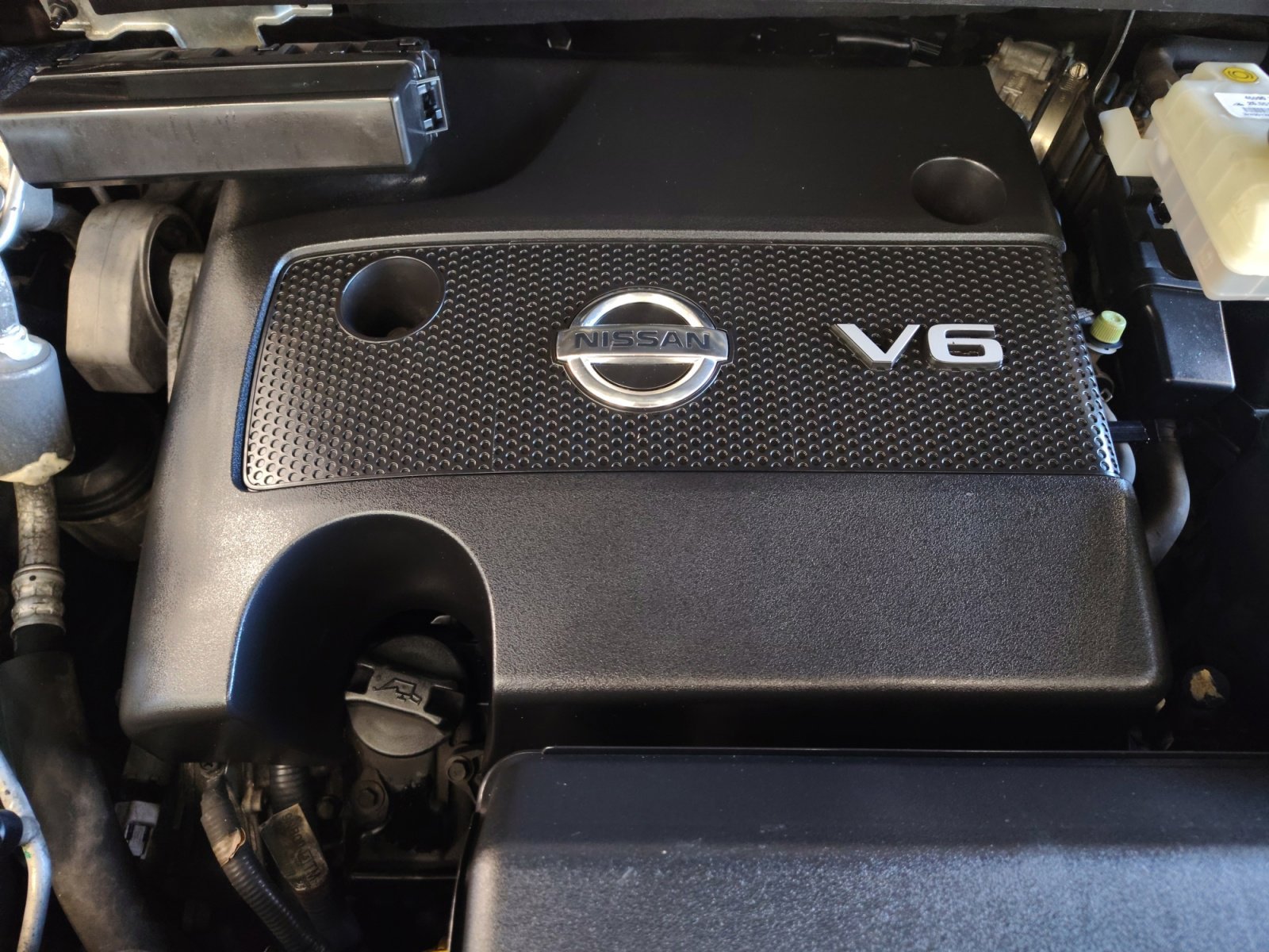 Used 2015 Gun Metallic Nissan S image 26