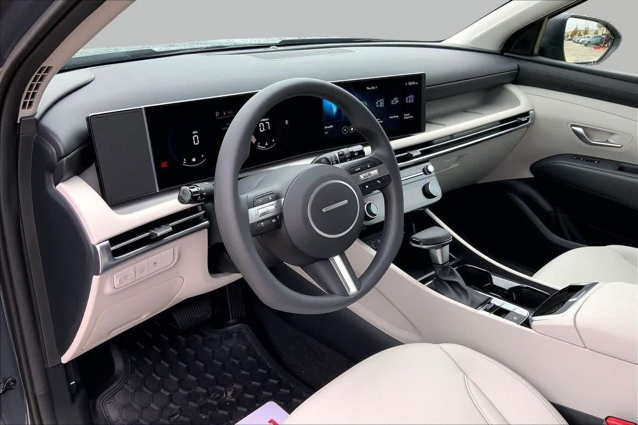 New 2026 Ecotronic Gray Hyundai SEL Plus AWD image 9