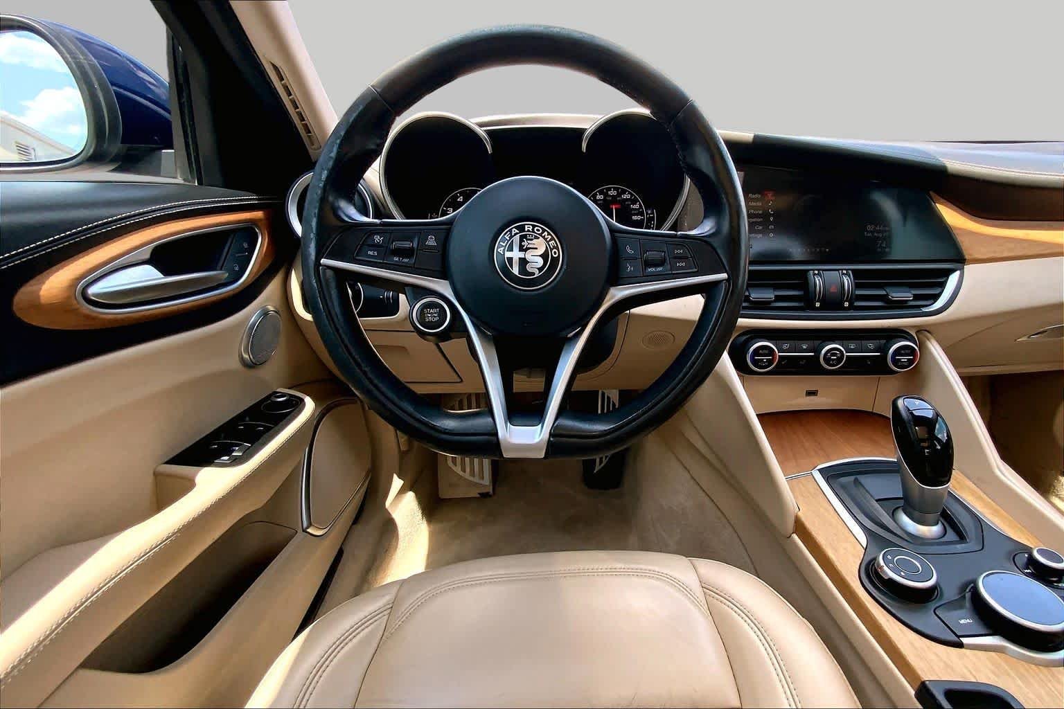 Pre-Owned 2018 Alfa Romeo Giulia Ti Lusso
