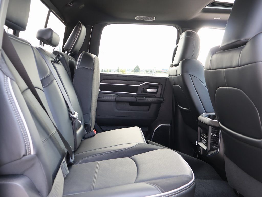 2026 RAM 2500 Laramie - Photo 12