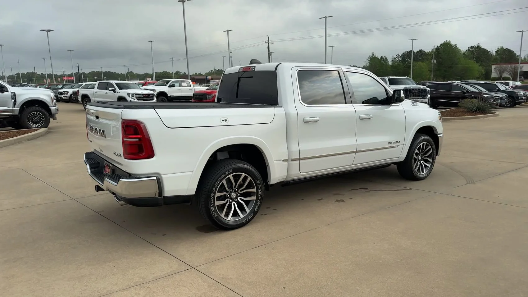 2025 RAM Ram 1500 Pickup Limited - Photo 8