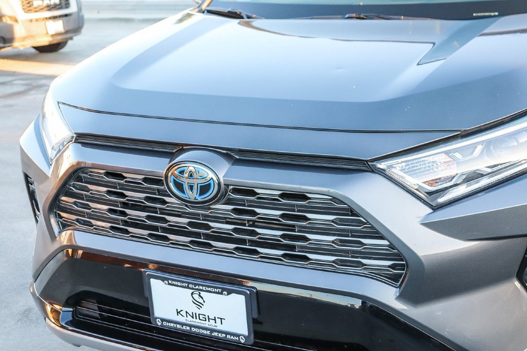 Used 2021 Midnight Black Metallic Toyota XSE image 6