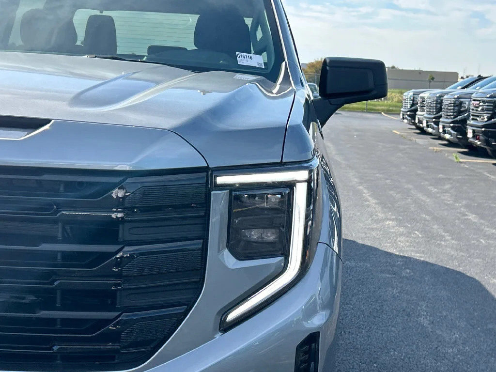 2026 GMC Sierra 1500 Elevation - Photo 12