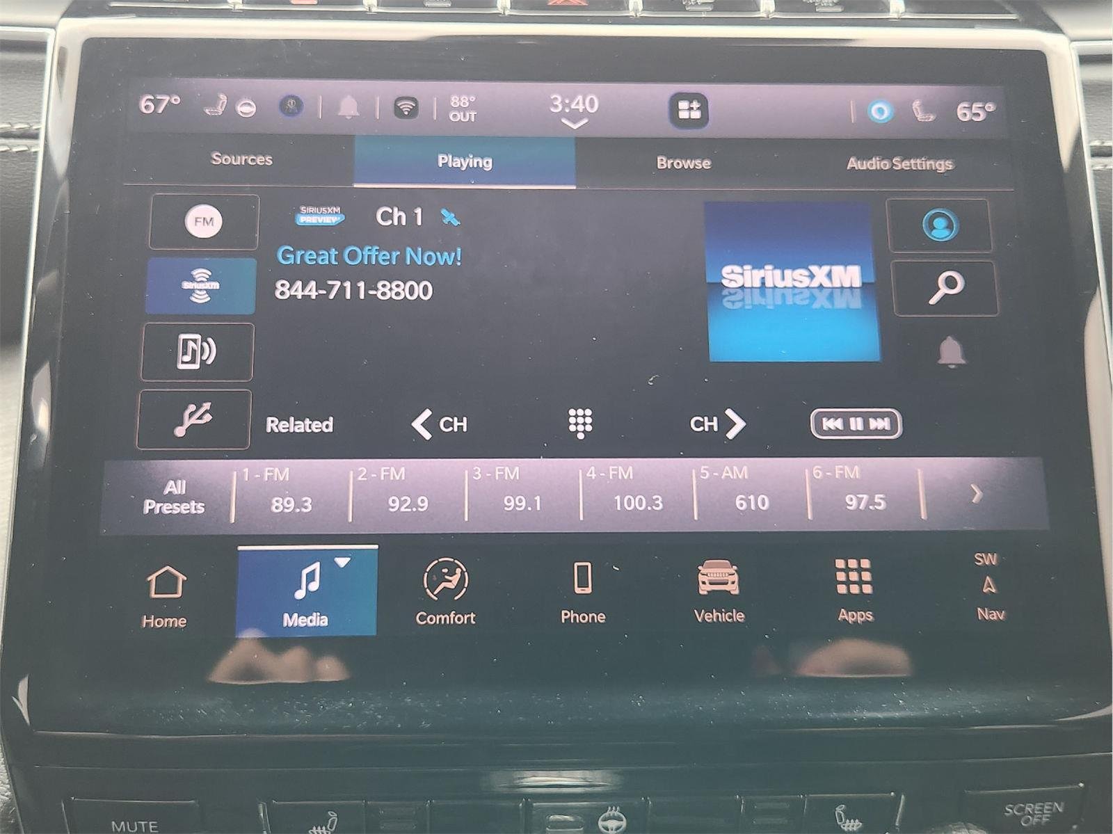 2025 Jeep Grand Cherokee L photo 17 of 35