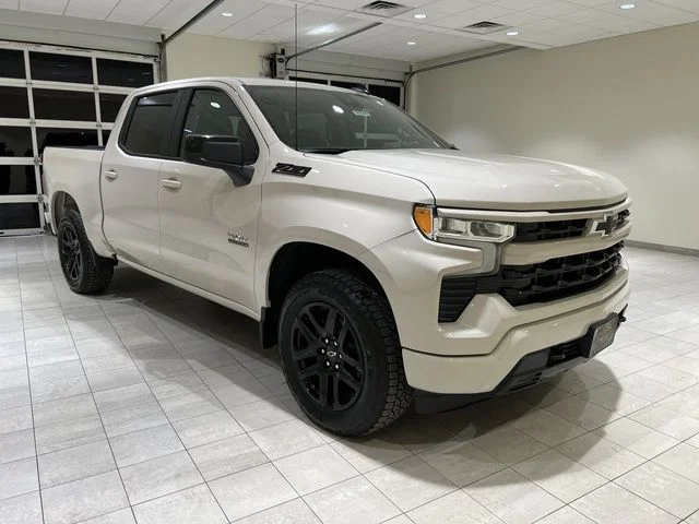 New 2026 White Chevrolet RST image 7