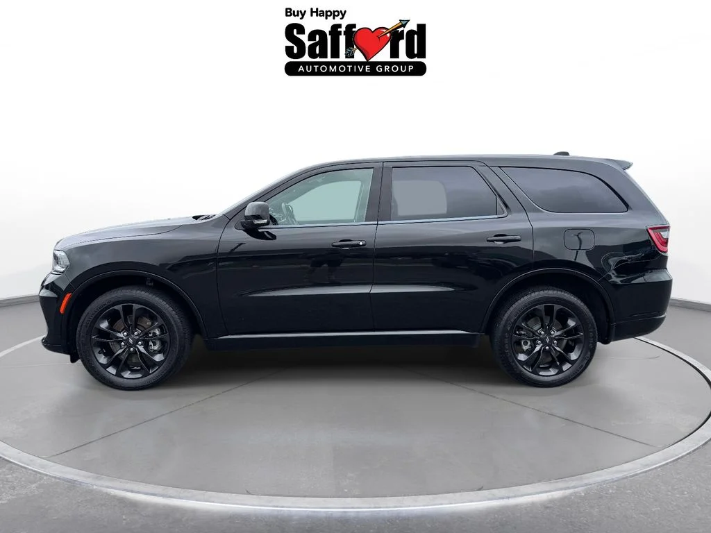 Used 2022 Black Dodge SXT image 4