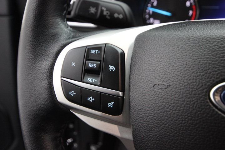 Used 2022 Black Ford XLT image 19
