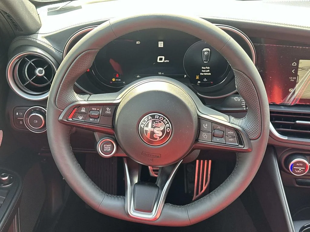 2026 Alfa Romeo Giulia Base - Photo 23
