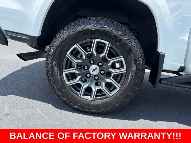 Used 2026 White Chevrolet Z71 image 7