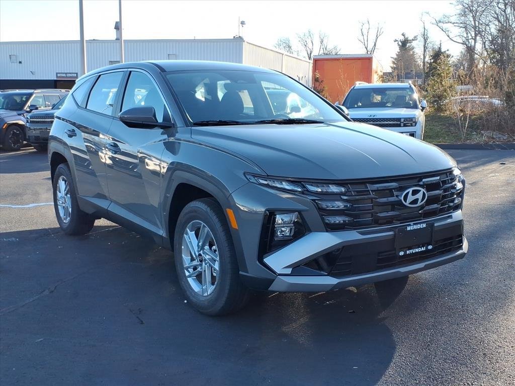 New 2026 Hampton Gray Metallic Hyundai SE AWD image 5
