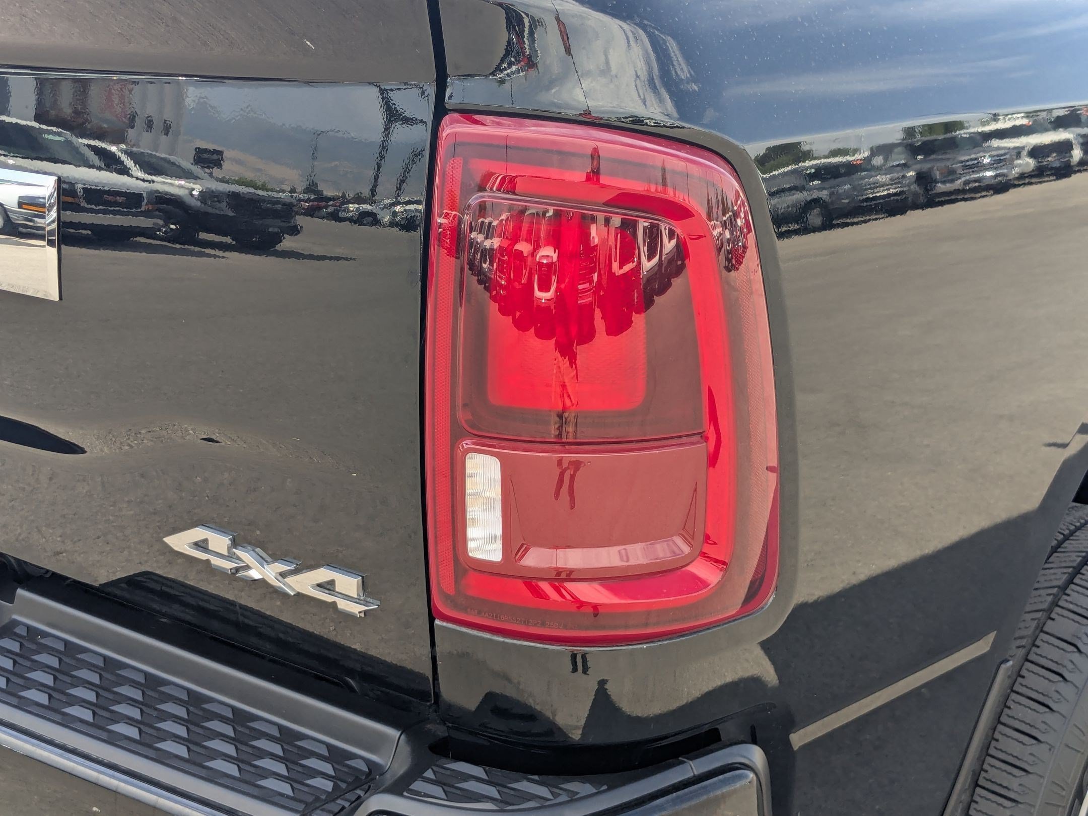 2025 RAM Ram 2500 Pickup Laramie - Photo 12