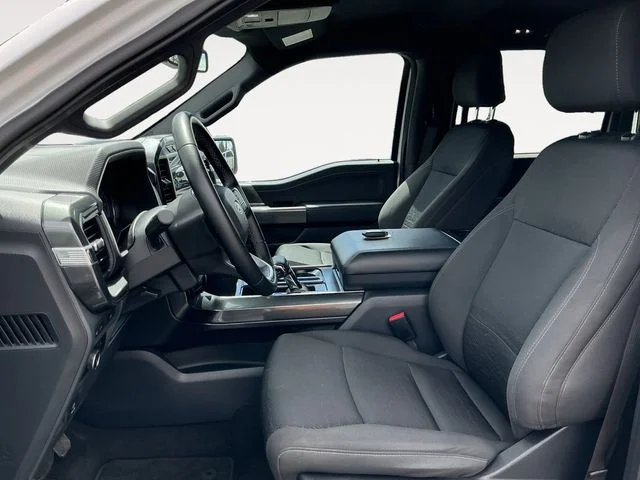 Used 2023 White Ford XLT image 11