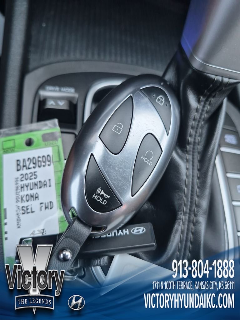 Certified Used 2025 Gray Hyundai SEL image 27