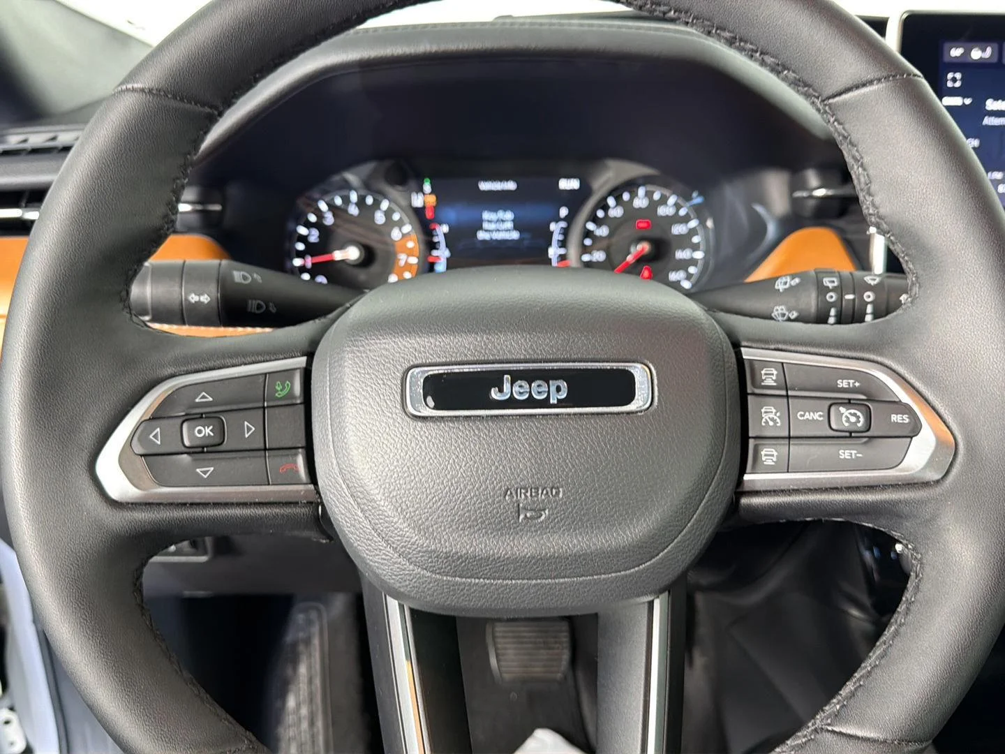 Used 2024 Bright White Clearcoat Jeep Limited image 39