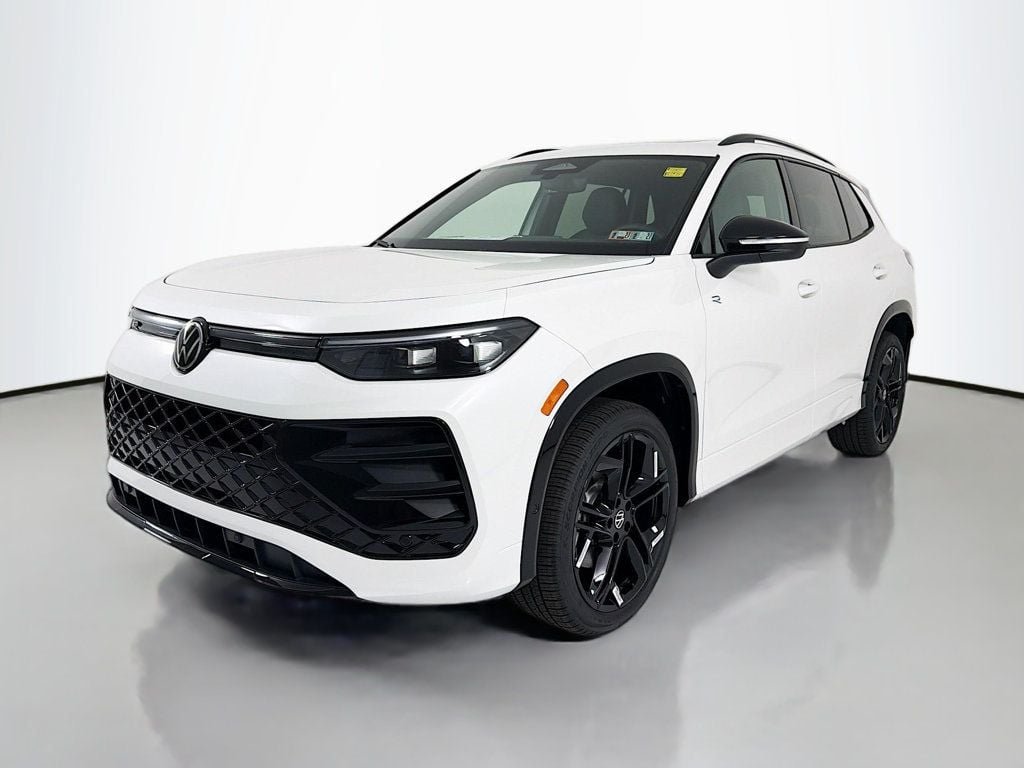 New 2026 Opal White Pearl Volkswagen 2.0T SE R-Line Black 4MOTION image 3