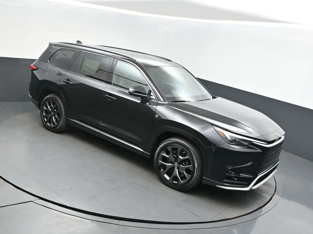 2026 Lexus TX 500h 500h F Sport Premium's photo