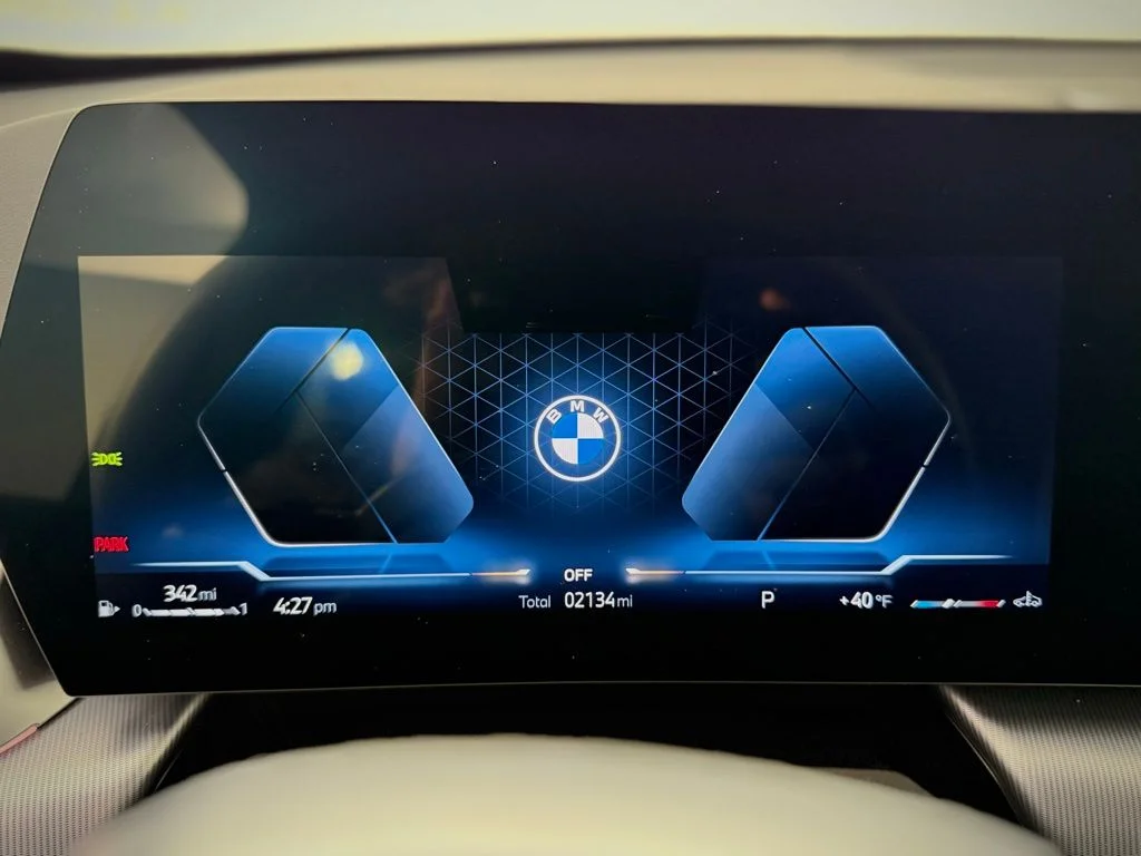 2025 BMW X1 28i - Photo 24