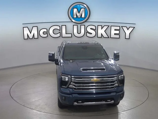 Used 2024 Blue Chevrolet High Country image 16