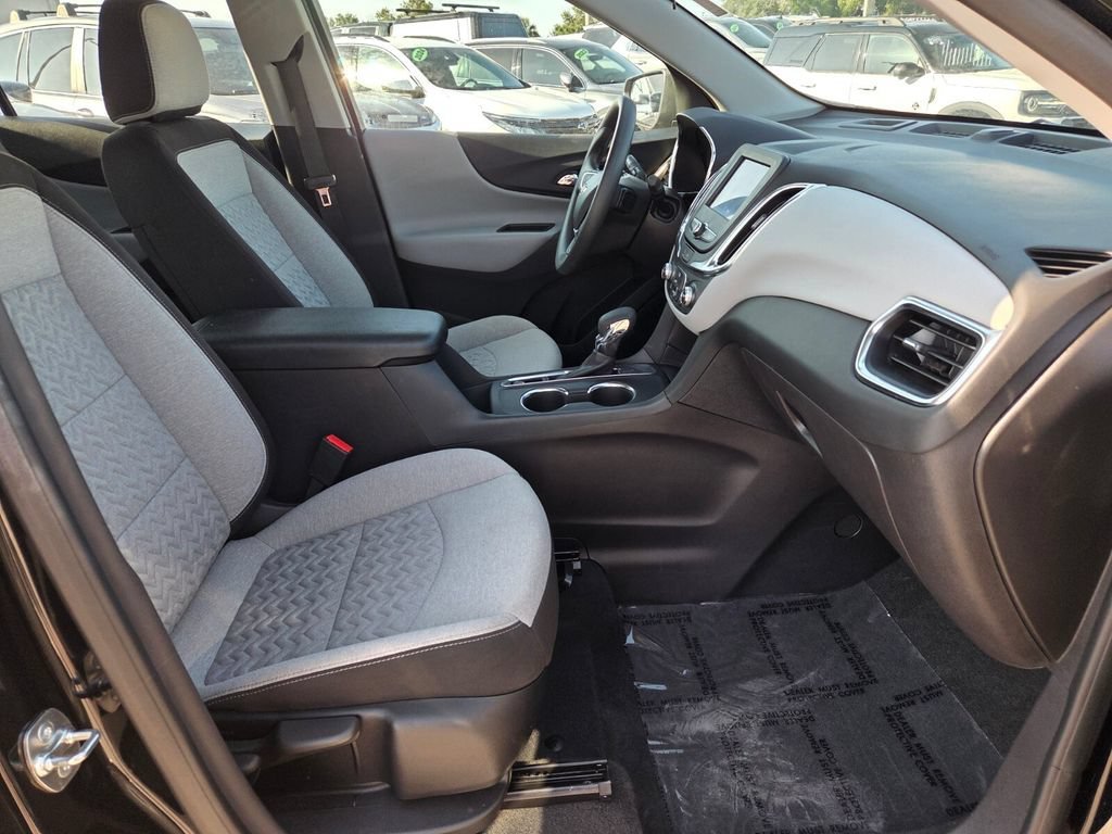 2024 Chevrolet Equinox LS - Photo 15