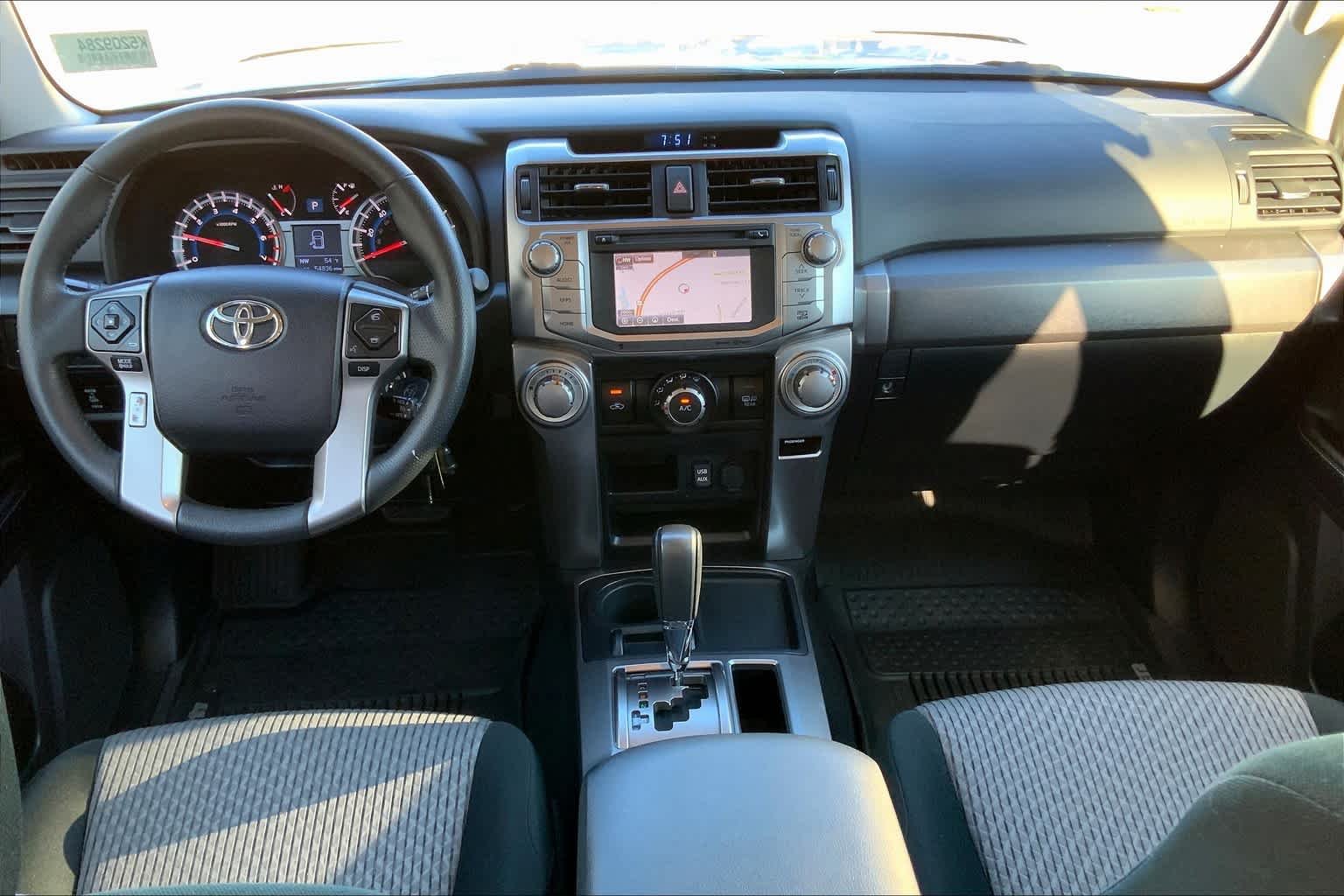 Used 2019 Classic Silver Metallic Toyota SR5 image 15