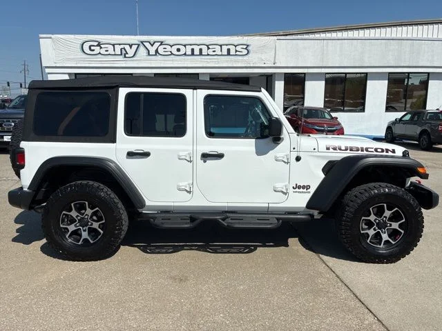 Used 2018 Bright White Clearcoat Jeep Unlimited Rubicon image 12