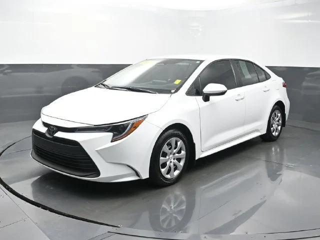 Used 2026 White Toyota LE image 3