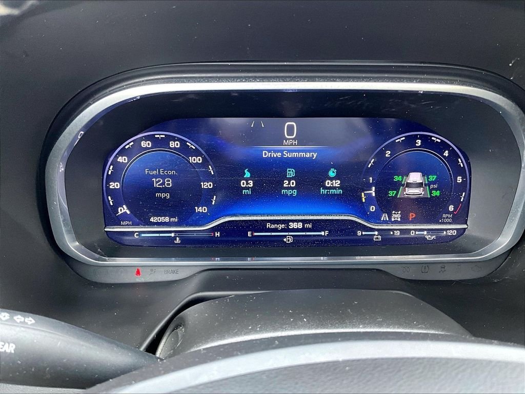 Used 2023 White Chevrolet Premier image 26