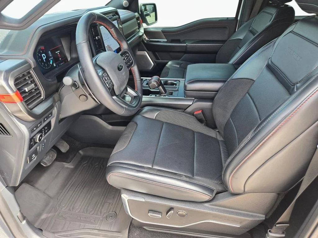 2024 Ford F-150 Raptor - Photo 16