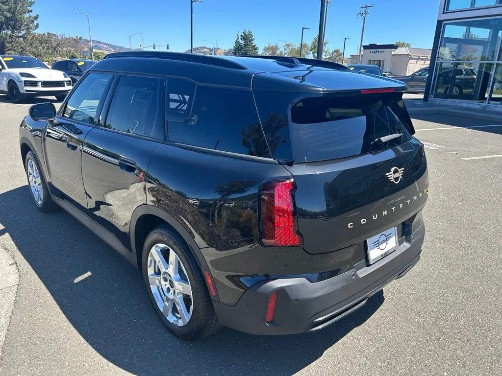Used 2025 Midnight Black II Metallic MINI Iconic image 3