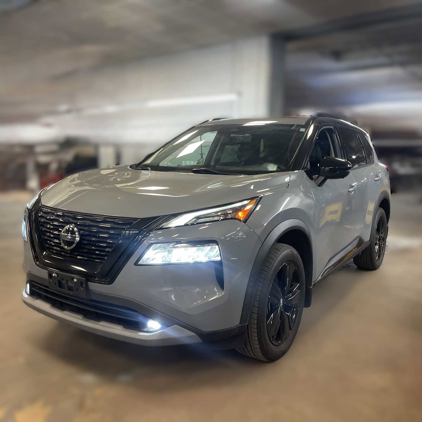 Used 2021 Nissan Rogue SL with VIN 5N1AT3CB8MC750031 for sale in Minneapolis, Minnesota