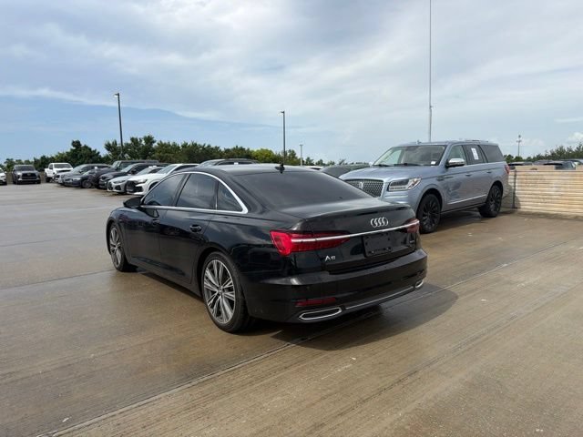 Used 2019 Brilliant Black Audi Premium image 5