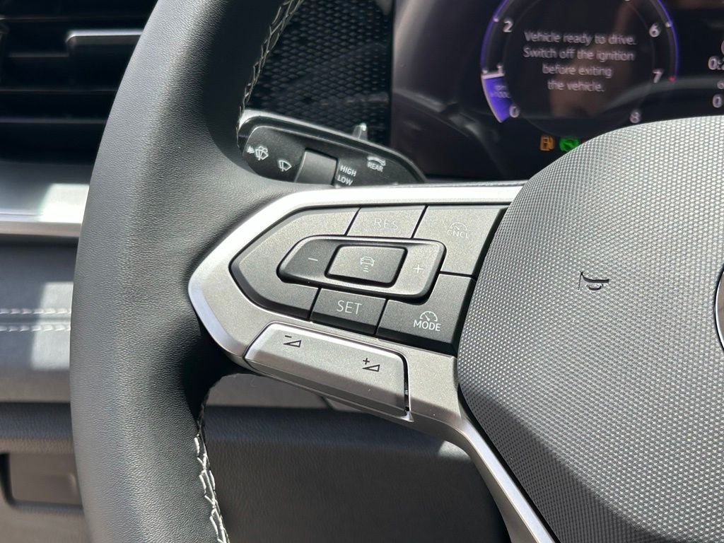 New 2026 White Volkswagen 2.0T SE image 21