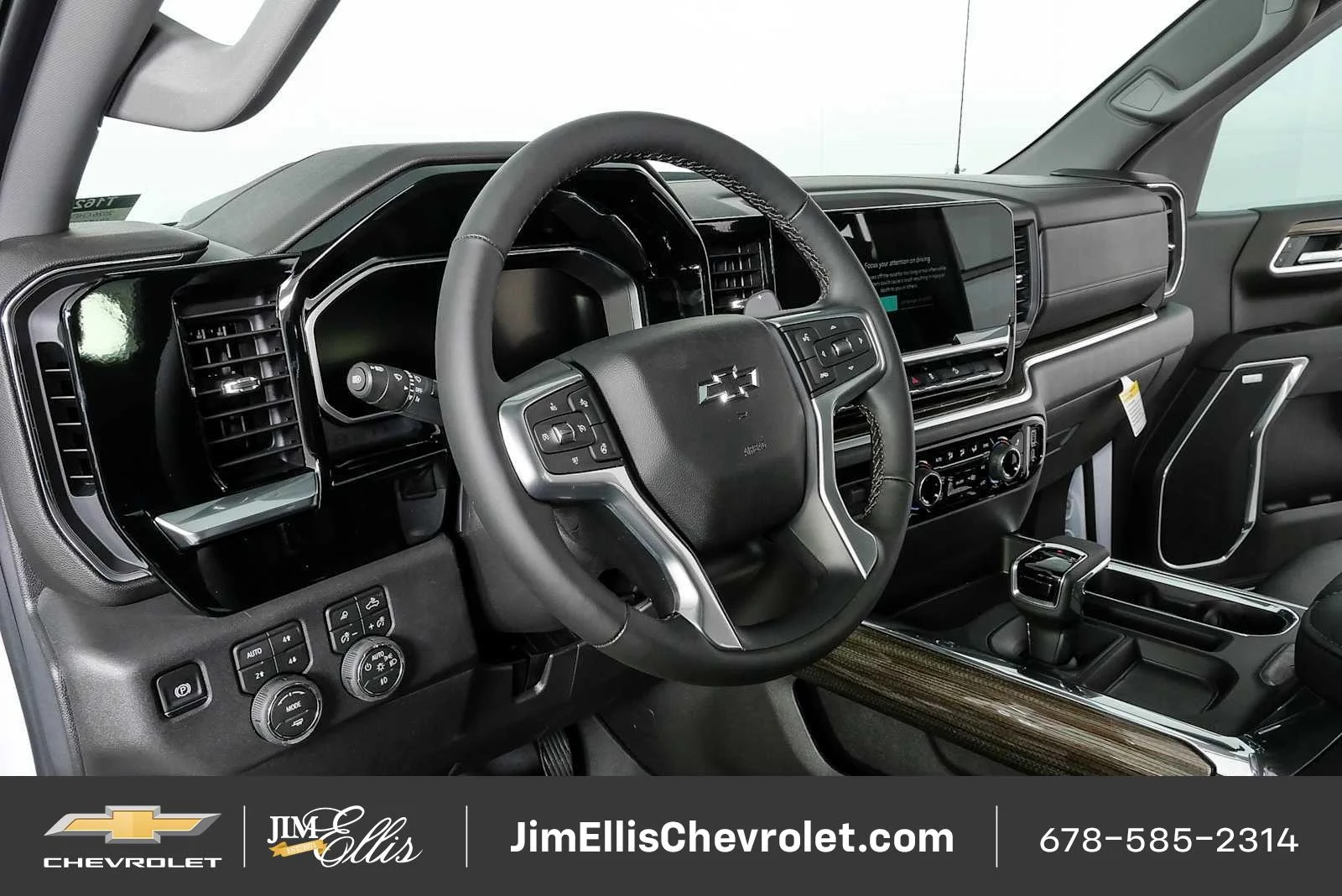 New 2026 Summit White Chevrolet LT Trail Boss image 4