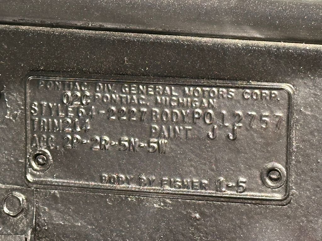Used 1964 Green Pontiac  image 28