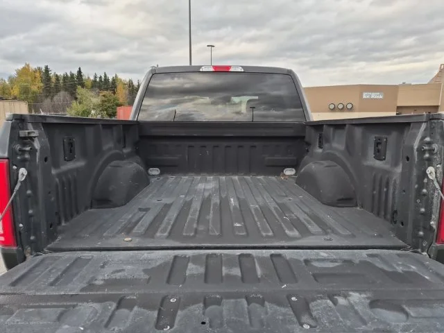 Used 2016 Gray Ford XLT image 22