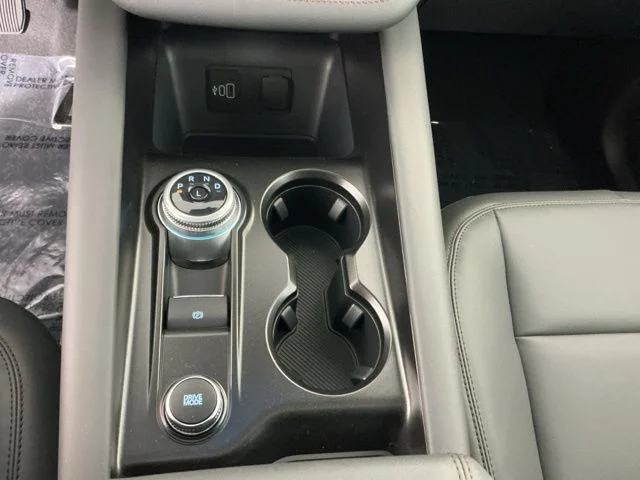 New 2026 Star White Metallic Tri-Coat Ford Active image 20