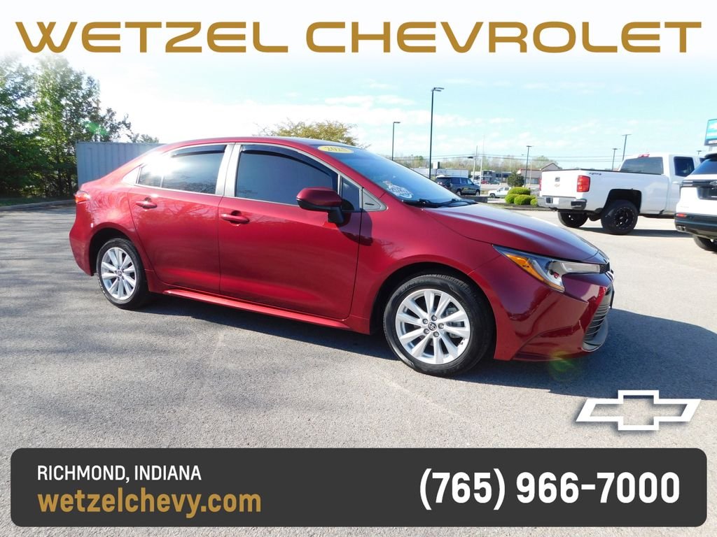 2025 Toyota Corolla LE