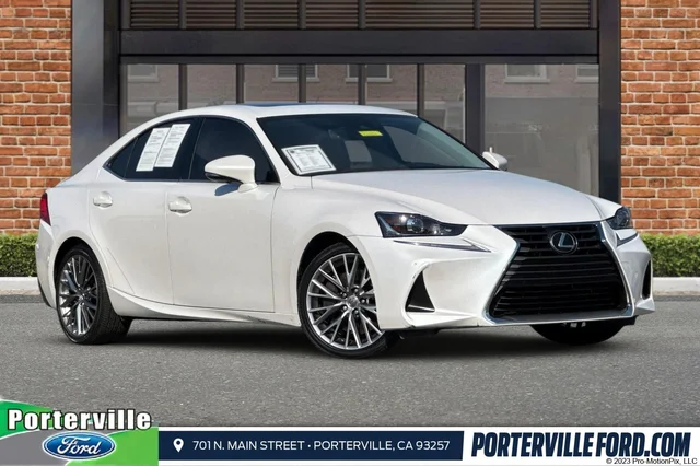 2017 Lexus IS 200t 200t