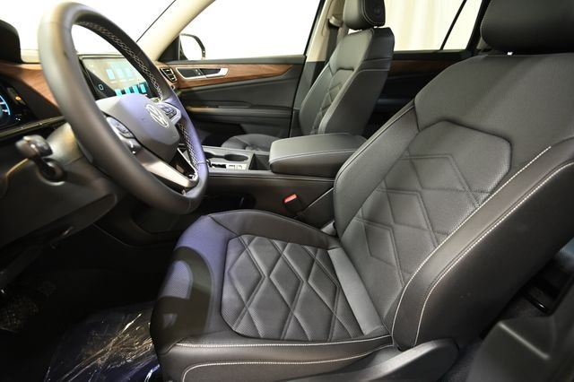 New 2026 Black Volkswagen 2.0T SE image 7