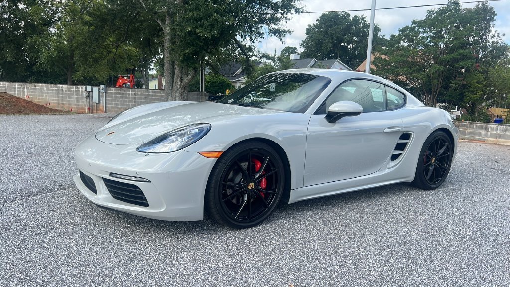 2025 Porsche 718