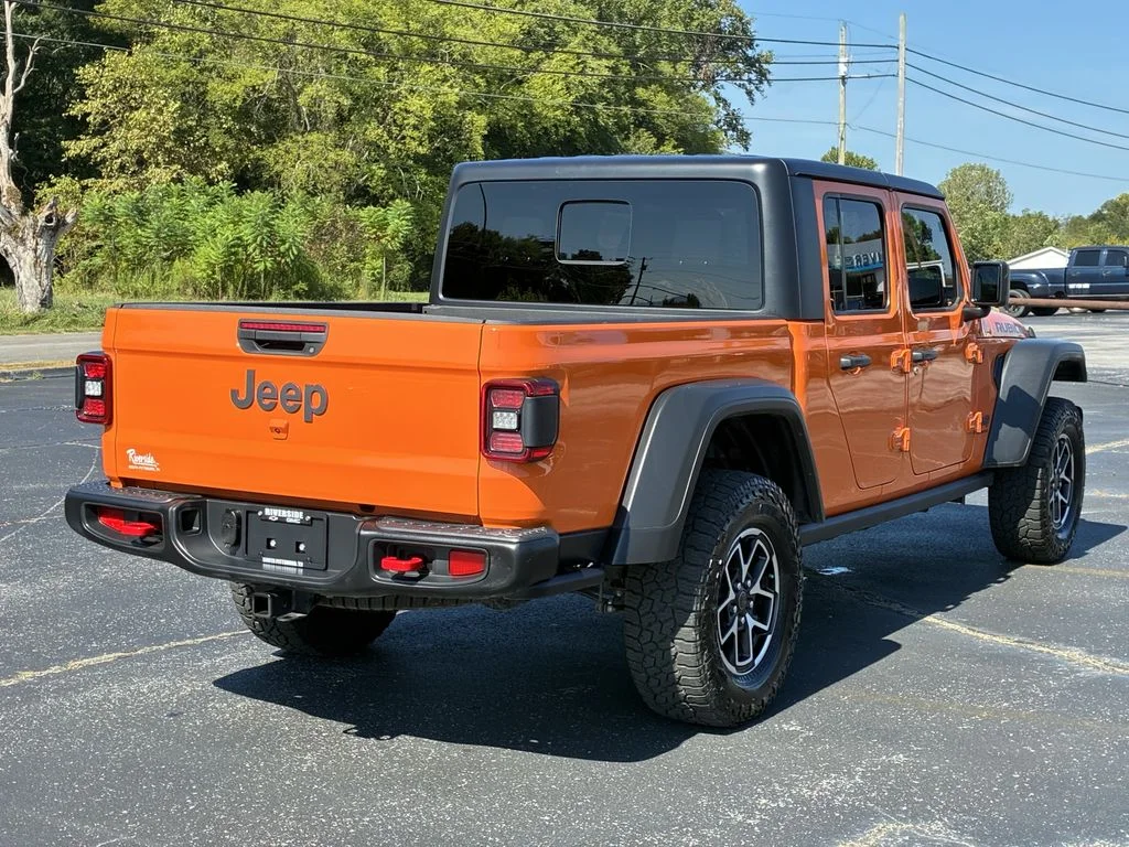Used 2025 Orange Jeep Rubicon image 7