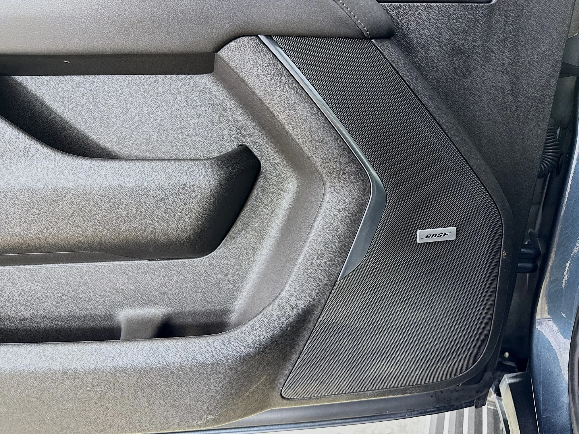 Used 2021 Shadow Gray Metallic Chevrolet High Country image 21