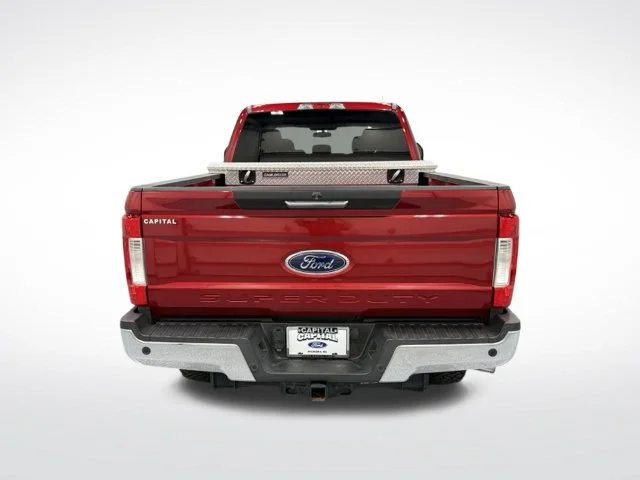 Used 2017 Red Ford XLT image 7