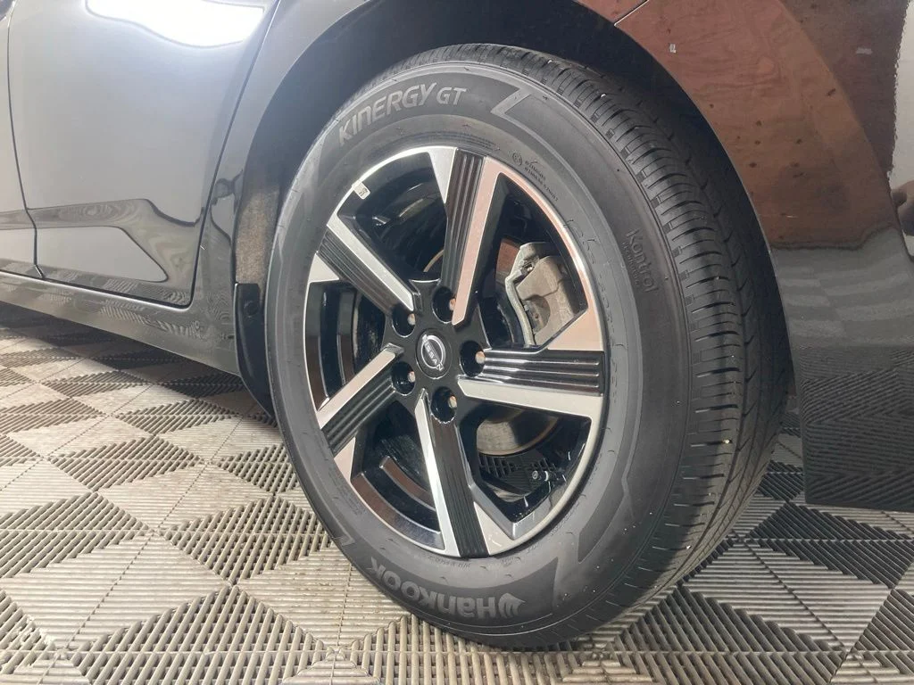 Used 2025 Black Nissan SV image 21