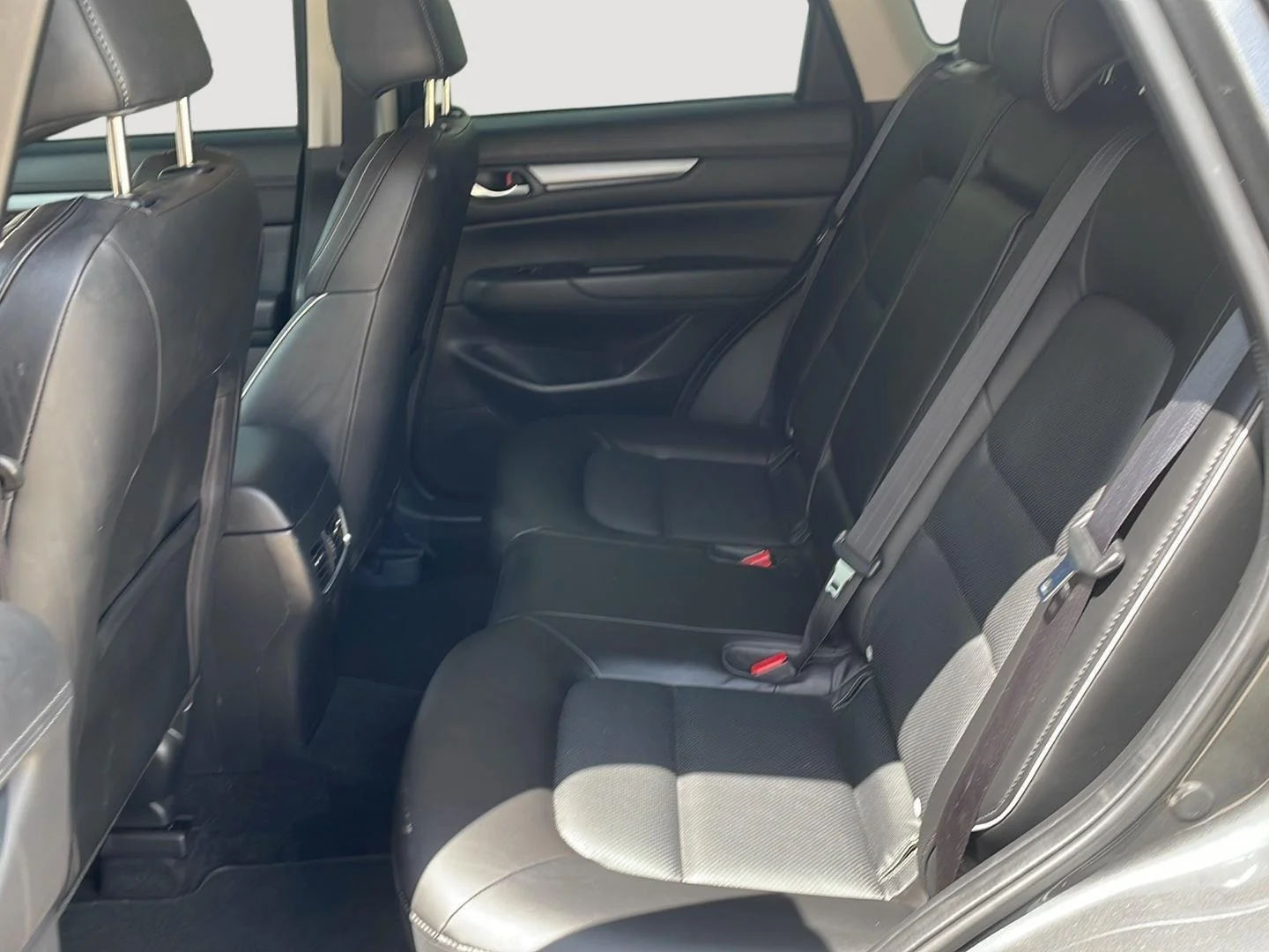 Used 2024 GRAY MAZDA SELECT image 18