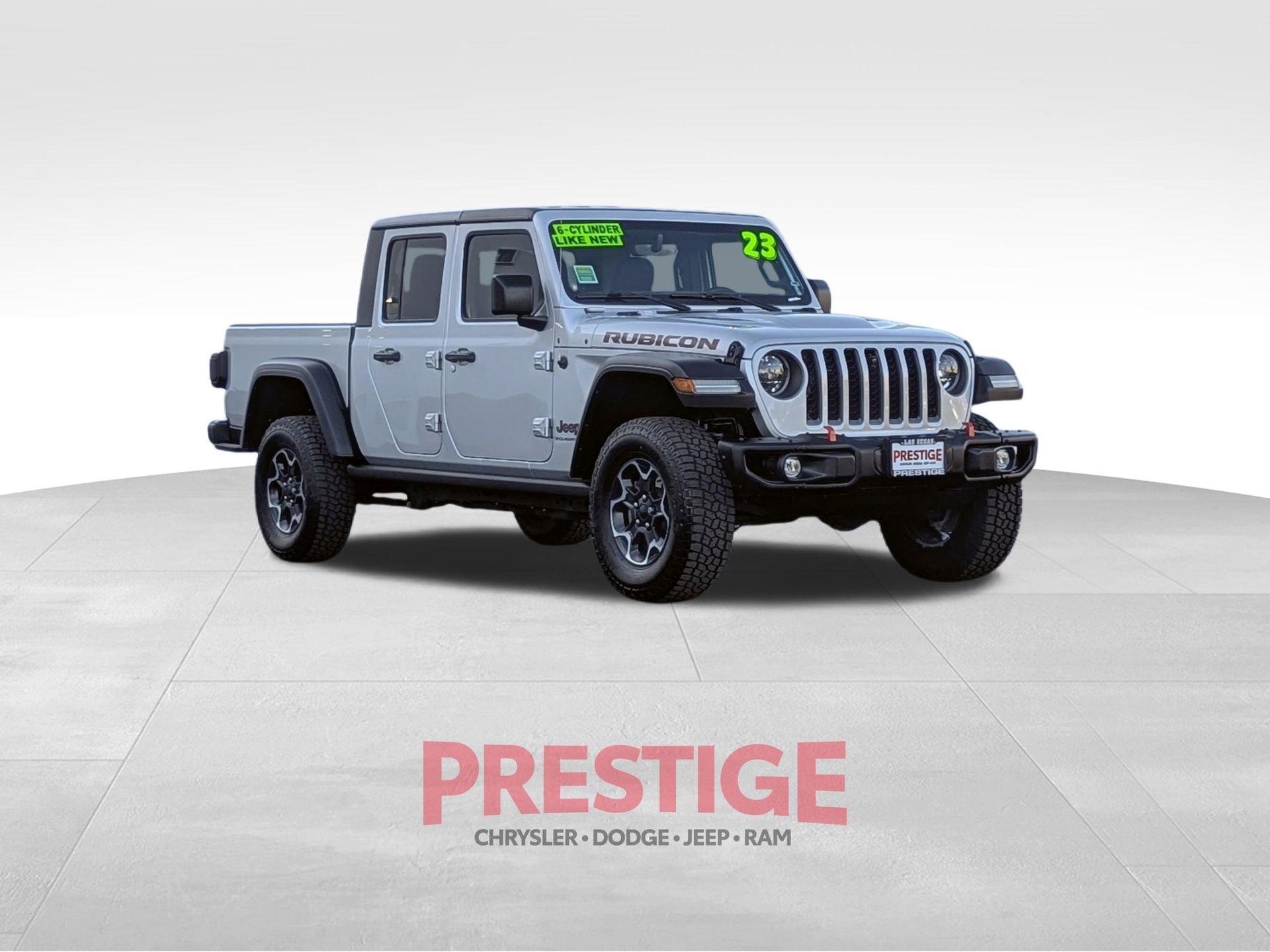 Used 2023 Silver Jeep Rubicon image 5